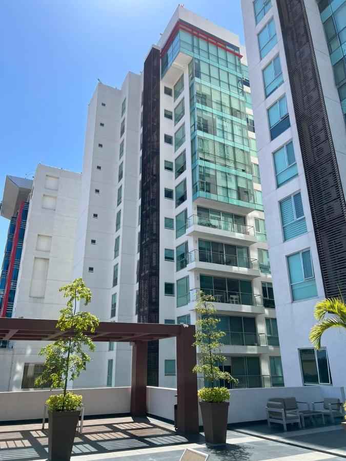 Penthouse Minerva Apartment Guadalajara Bagian luar foto